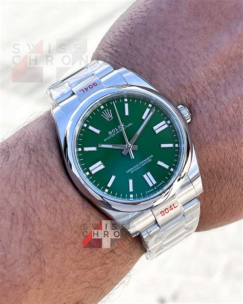 2021 Rolex Oyster Perpetual 41mm GREEN Dial 124300 Rolex.